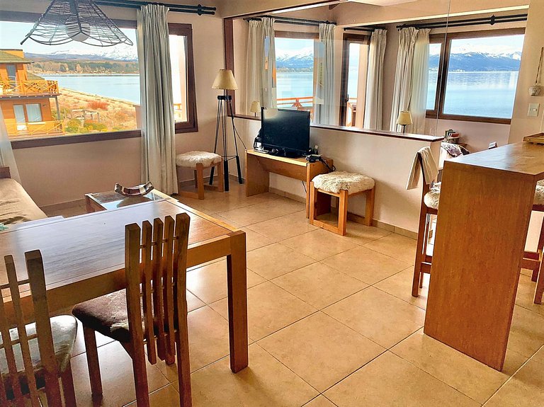 Crystal Suite Loft Frente ao Lago Bariloche