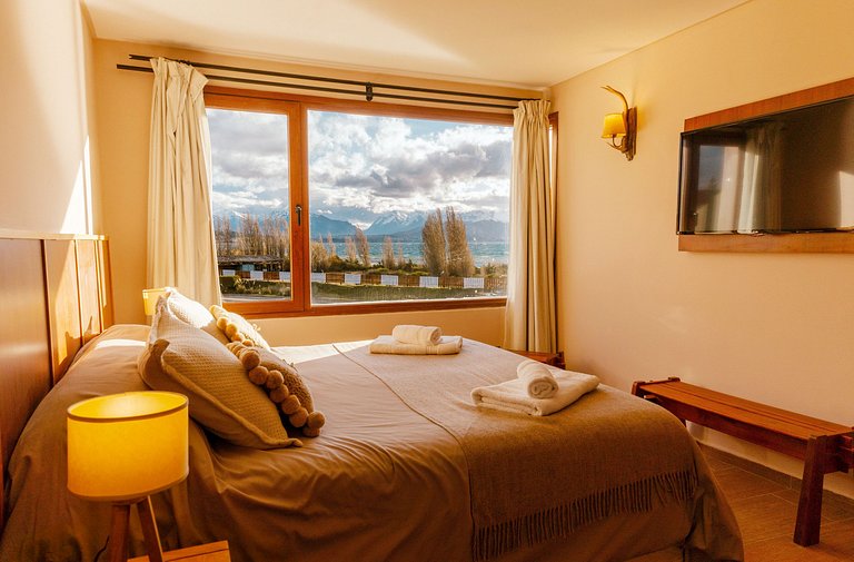 Amancay Lagoon, Lake & Bariloche View