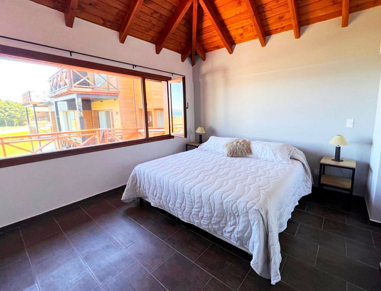 Amancay Dream Lagoon View | Dina Huapi