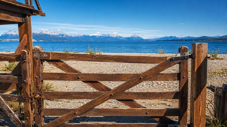Garden Superior frente ao lago | Blue Aparts Bariloche