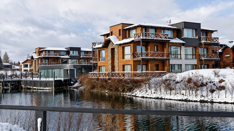 Garden Superior Lakefront | Blue Aparts Bariloche