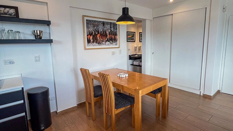 Nahuel Ground-Floor Lakefront Dina Huapi