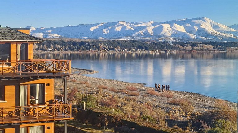 Superior Nahuel Frente ao Lago Bariloche